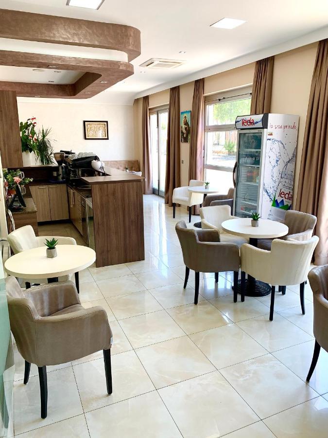 Hotel Glorija Međugorje エクステリア 写真
