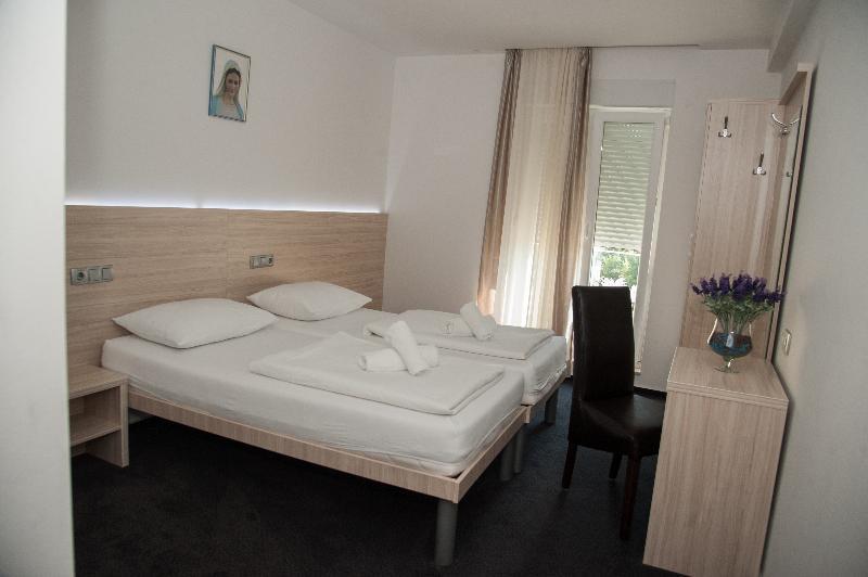 Hotel Glorija Međugorje エクステリア 写真